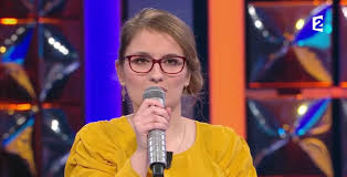 Le principe est simple : N Oubliez Pas Les Paroles Noplp Heloise Integre Le Top 10 Et Devient La 8eme Plus Grande Maestro Stars Actu
