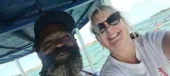 ⛱️⛱️LESTER IS BACK ON THE BEACH ⛱️ 😎 for everyone that has been looking  for Lester he is back