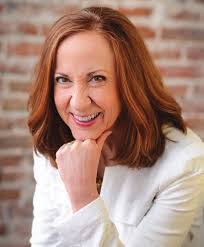 Trudy Rollins's Instagram, Twitter & Facebook