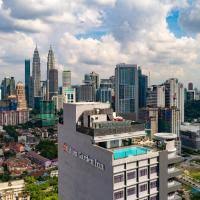 Golden dream service suite has a restaurant, outdoor swimming pool, a bar and shared lounge in kuala lumpur. 10 Hotel Terbaik Di Kuala Lumpur Malaysia Dari Rp 119 801