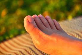 How To Get Rid Of Smelly Toenails For Good Yellow Toenails Cured