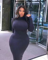 Pin On Curvy Busty Women