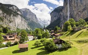 Ширина рейнского водопада составляет 150 метров, высота около 23 м. Lauterbrunnen Shvejcariya Podrobno O Doline Vodopadov S Foto