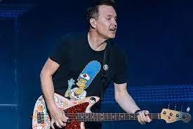 Mark hoppus is a dog lover and animal rights activist, so it's no wonder the newest member of his family is a rescue dog. Who Is The Richest Member Of Blink 182 See Mark Hoppus And Travis Barker S Net Worth In 2021 Rock Celebrities