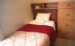 They strive to make treatment affordable and work with individuals and families to open the doors to recovery. De Paul Treatment Adult Center Portland Treatment Center