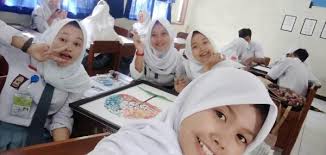 Kami menerima laporan bahwa di sekolah sman 1 pamarican ada kerusakan yang diakibatkan dampak gempa banten, paparnya. Sman 1 Cisaga Jelang Unbk Tingkatkan Kegiatan Belajar Mengajar Kicaunews