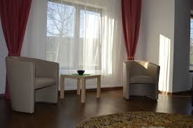 Zona in care se afla pensiunea este o zona submontana cu peisaje de vis, o zona ideala pentru relaxare si. Pensiunea La Familia Pucioasa