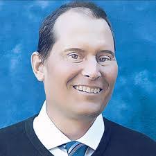 Robert Mckane's Instagram, Twitter & Facebook