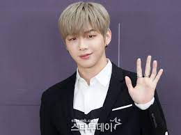 Sis no body blames her #kangdaniel #강다니엘_파라노이아 #강다니엘_본상수상_축하해 #강다니엘 pic.twitter.com/7py9ditbfx. ê°•ë‹¤ë‹ˆì—˜ íŒŒë¼ë…¸ì´ì•„ í™œë™ ì¤'ë‹¨ ë‹¹ì‹œ ëŠê¼ˆë˜ ê°ì • ë‹´ì•„ ìŠ¤íƒ€íˆ¬ë°ì´