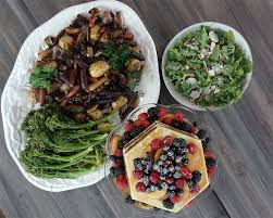 10 different options ranging from full day menus, brunch and dinner ideas to make at home. Soul Food Easter Menu Ideas Sample Buffet Menus Soul Food Menu Ideas Transparent See More Ideas About Soul Food Food Recipes Sollynoerlubistata