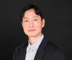 BMO supporting underrepresented businesses by using AR to unwrap gifts »  Strategy