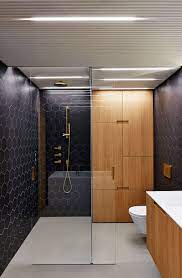 The modern ideas for bathroom presented in the article will contribute to this. Bathroom Design Idea Often Black In Bathrooms Can Make Them Feel Dark And Close Design Moderne De Salles De Bains Idee Salle De Bain Renovation Salle De Bain