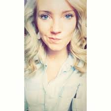 Sara Heidel (@misssarasmile)