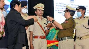 She regularly played football with local boys in mud pits next. Oq9ene9kosgqnm