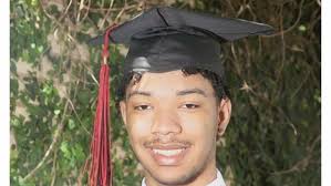 Giving 2022 Southeast Texas graduating seniors a shoutout