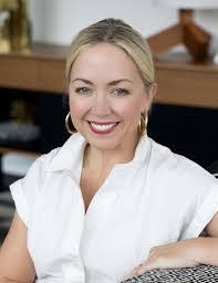 Nan Webb's Instagram, Twitter & Facebook