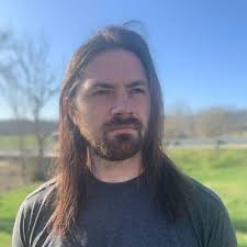 Zachary Cash (@ZacharyMoon_)