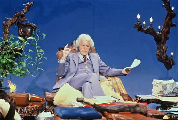 Glaube und Währung - Dr. Gene Scott, Fernsehprediger (TV Movie 1981) - IMDb