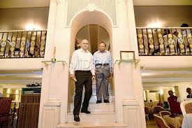 As Gaylord turns 60, staffers get into ...