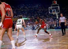 Larry bird's boston celtics in the 1986 playoffs. Michael Jordan Vs Danny Ainge In The Air Jordan 1 Bulls 1986 Playoffs Michael Jordan Air Jordans Chicago Bulls