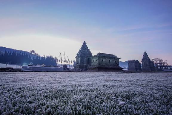Embun Beku Muncul di Dieng 3 Hari Berturut-turut, Jadi Daya Tarik Wisata