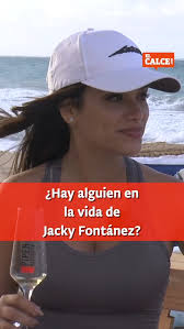 ¿Jacky Fontánez tiene nuevo amor?