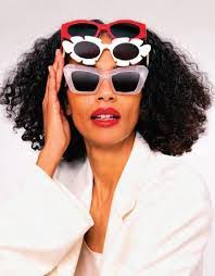 Laura Kerbyson's Instagram, Twitter & Facebook