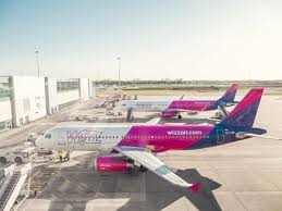 Wizz air is committed to building a diverse network so everyone, everywhere can benefit from travelling at affordable prices. Wizz Air Wants 100 Aircraft Based In Abu Dhabi By 2035 Simple Flying