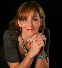 LHM Luxury Specialist Debbie Henry