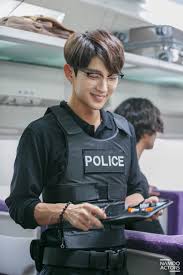 01 1572 Jpg Selebritas Aktor Lee Joon