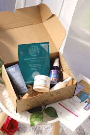 Box Beaute Novembre 2019 Box Beaute Belle Au Naturel Soin De La Peau