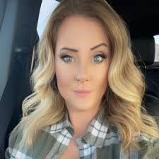 Cara•MF•Poe✌ (@CaraMFPoe)