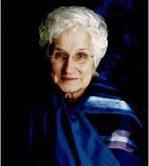 Maxine Hoffman's Instagram, Twitter & Facebook