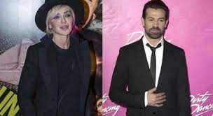 Paola barale torna a parlare degli uomini del suo passato e fa dichiarazioni che lasciano il pubblico senza parole. Paola Barale E Gianni Sperti Il Vero Motivo Del Divorzio Lui Voleva Dei Figli Ma Io