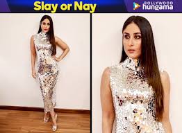 Slay Or Nay Kareena Kapoor Khan In Atelier Zuhra For The Social Media Summit And Awards 2018 Bollywood News Bollywood Hungama India's most influential social media stars, channels and the men and women behind them came together celebrating the phenomenon of social media at the country's first social media summit & awards 2017 organised by the andhra pradesh government here on sunday. social media summit and awards 2018
