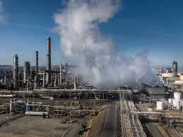 Refinery outages contributed to California's gas price spike. So why do we  know so little about them?
