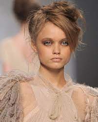 Frisuren Fur Eckige Gesichter Frisuren Eckiges Gesicht Eckiges Gesicht Frisur Dicke Haare