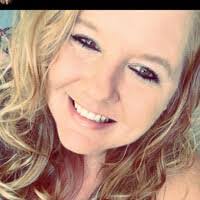 Kimberly Gall's Instagram, Twitter & Facebook