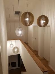 Treppenhausbeleuchtung In Holz Treppenhaus Beleuchtung Lampen Treppenhaus Treppen Licht