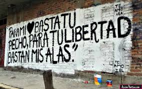 Graffitis Con Frases De Amor Alegria E Ilusion Te Sacaran Una Sonrisa Cuando Los Veas En Tu Ciudad Se llama pintada, grafito o grafiti a una modalidad de pintura libre, destacada por su ilegalidad, generalmente realizada en espacios urbanos. graffitis con frases de amor alegria e