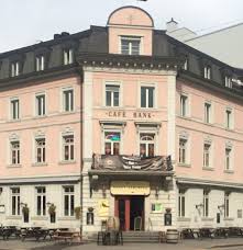 Bahnhof aarau unter wasser + bahnverkehr im berner oberland unterbrochen. Beim Bahnhof Aarau Picture Of Penny Farthing Aarau Tripadvisor
