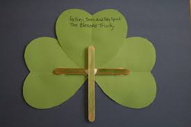 Like the sun or a simple house, they are very easy to color and should bring joy to your little ones in their simplicity. Karen S Adventures In Mommyland Blessed Trinity Shamrock Craft St Patricks Day Crafts For Kids Shamrock Craft St Patrick S Day Crafts