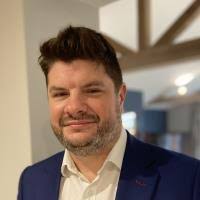 Kevin Eley's Instagram, Twitter & Facebook