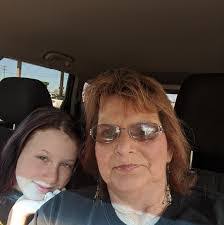 Emily Eacret's Instagram, Twitter & Facebook