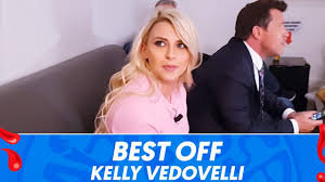 Gloria, la mannequin qui a pris la place de la djette ce jeudi soir, a de quoi la concurrencer. Tpmp Le Meilleur De Kelly Vedovelli Dans Les Coulisses Youtube