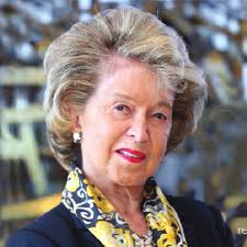 Nina Weiner's Instagram, Twitter & Facebook