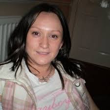 Elise Dolan's Instagram, Twitter & Facebook