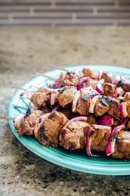 Brochetas mar y tierra l gastronomía regional. Mas De 25 Recetas De Kabob Para El Verano Pollo Carne De Res Cerdo Y Mariscos Receta Facil Y Saludable