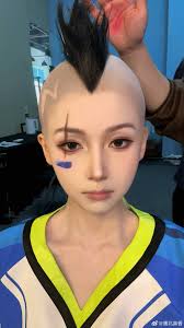 Ding Yuxi and Xu Xin's Relationship Sparks Intense Scrutiny in China's  Entertainment Circle