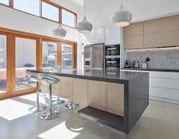 glenelg stunning kitchen with w/i